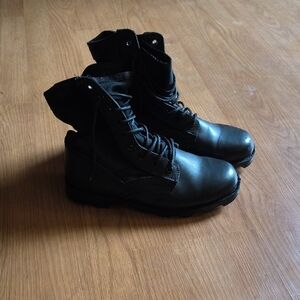 Men's Black Lace-Up Combat Boots